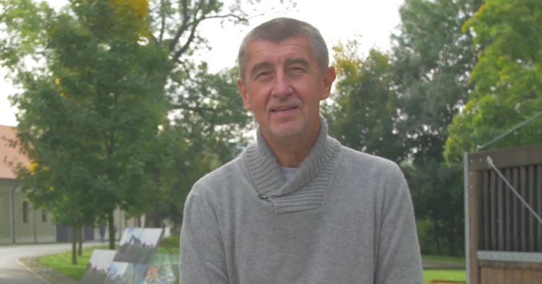 Го ослободија поранешниот премиер на Чешка, Андреј Бабиш за измама со средства од евро