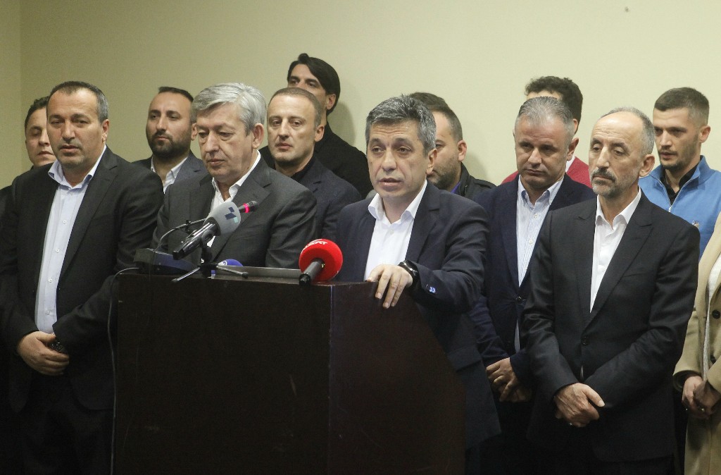 Огнената група вели дека внатрепартиските избори во ДУИ се нестатутарни и организирани со диктат