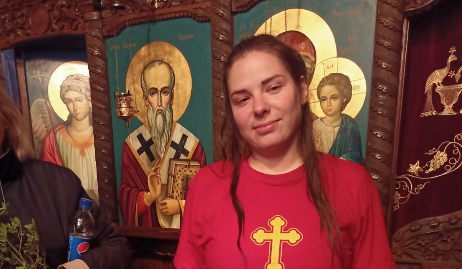 Ели Апостоловска – единствена девојка која скокна по крстот во водите на Вардар во Велес