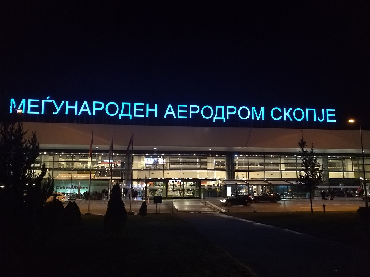 Откажани сите полетувања и слетувања од скопскиот аеродром!