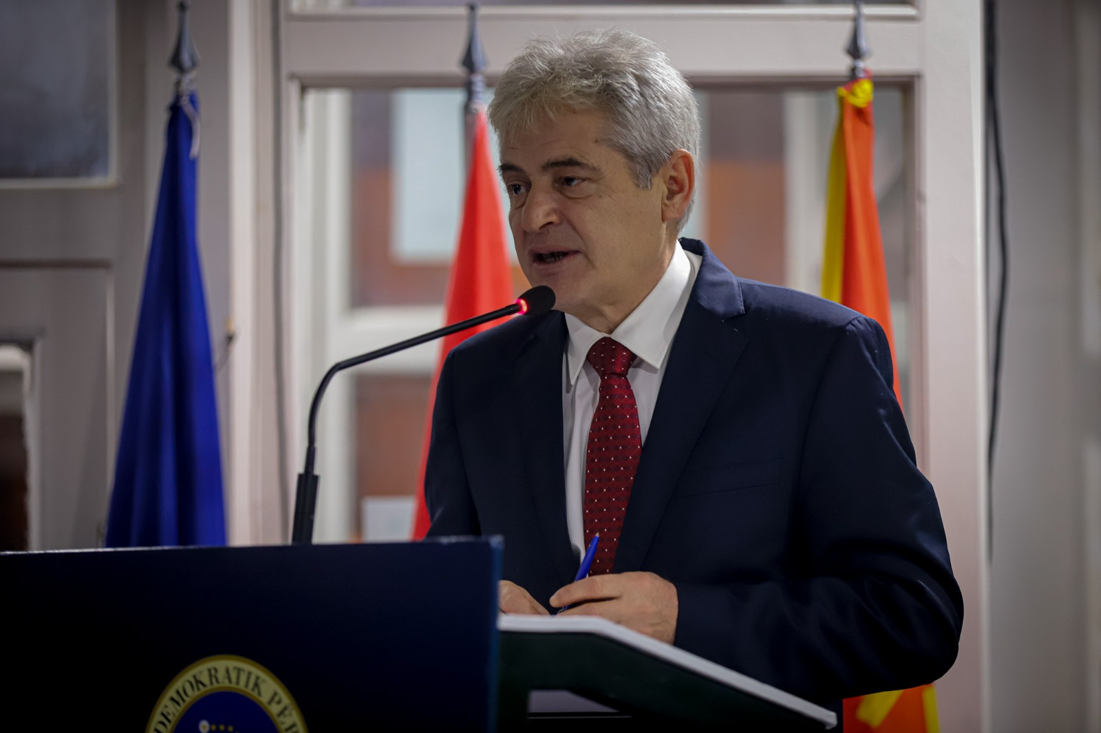 Ахмети: Членството во ЕУ ќе ја зајакне економијата и животниот стандард во државата