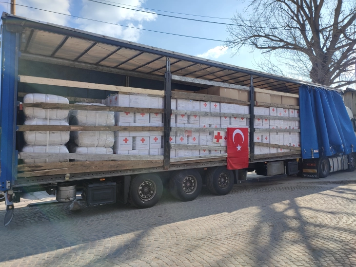 Македонскиот Црвен крст ја испрати првата пратка со хуманитарна помош за Турција и Сирија
