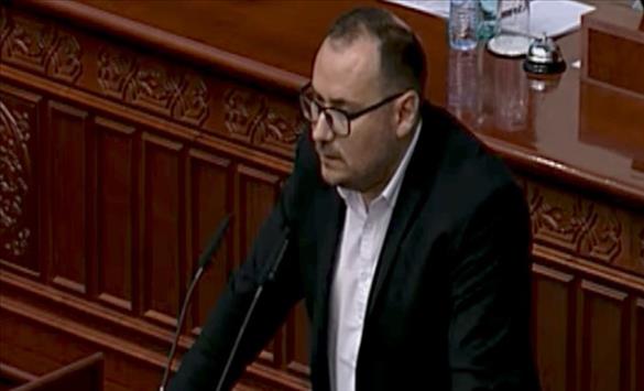 Здравковски: Правите пазар три коалиции, колеги од Алијанса за 150 000 евра и куќа во Тафталиџе не се губи дигнитетот!