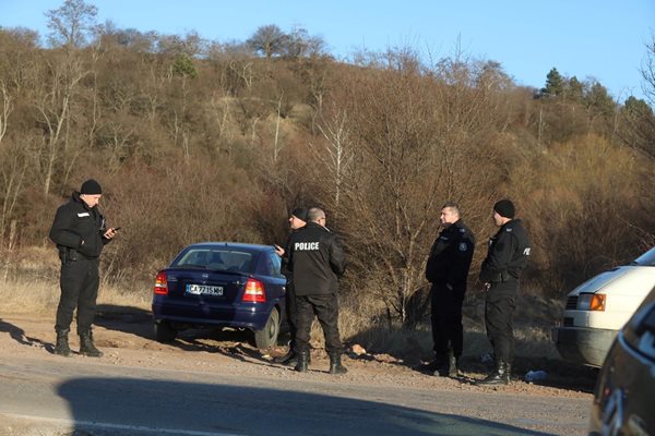 Шест лица се уапсени во случајот со 18-те загинати Авганистанци во напуштен камион во Бугарија