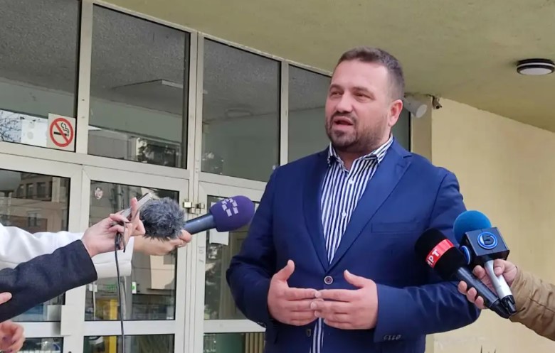 Ѓуровски: Дојавите за бомби може да потраат, зависи од текот на глобалните случувања