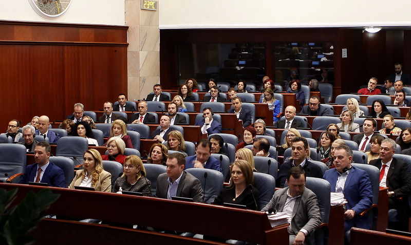 Како и обично: Пратениците се скараа и за земјоделските задруги