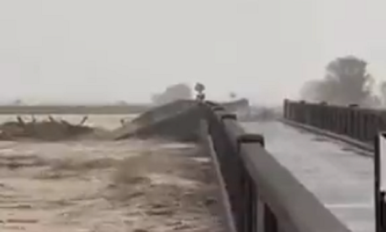 Вонредна состојба во Нов Зеланд – невремето уништува се
