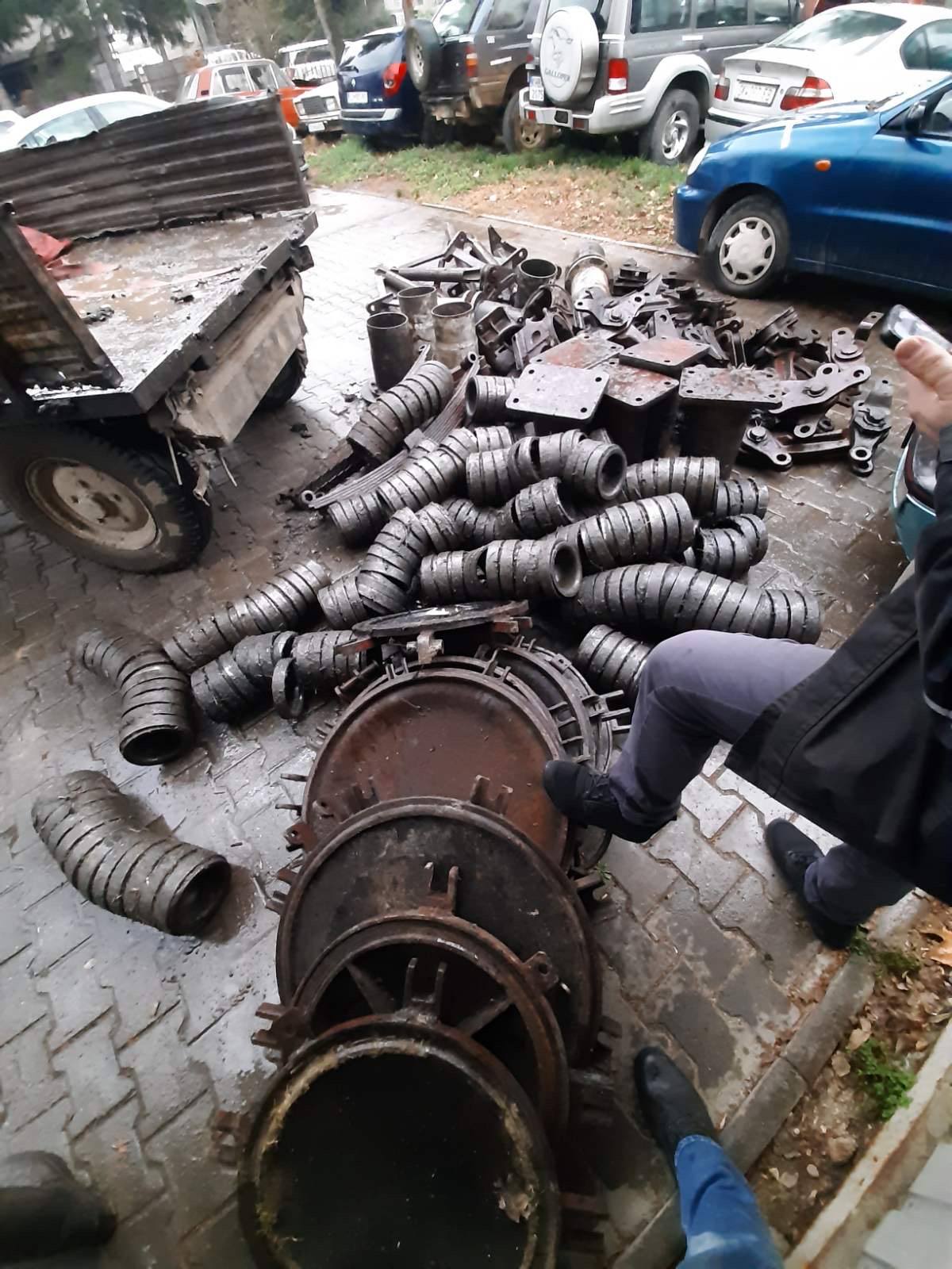 Полицијата приведе лице, крадело делови од железничката инфраструктура