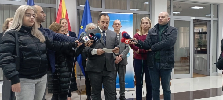 Шаќири очекува Владата да разгледа нов предлог за решение за проблемите што произлегоа од дојавите за бомби во училиштата
