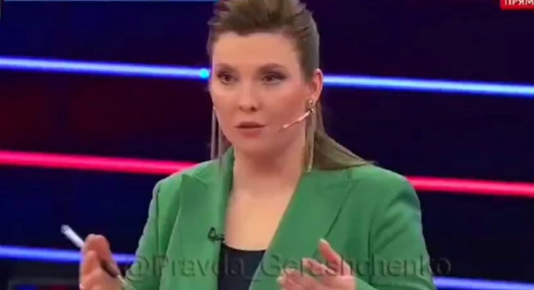 Руски ТВ водител: Британците немаат храна поради Украина, јадат верверички