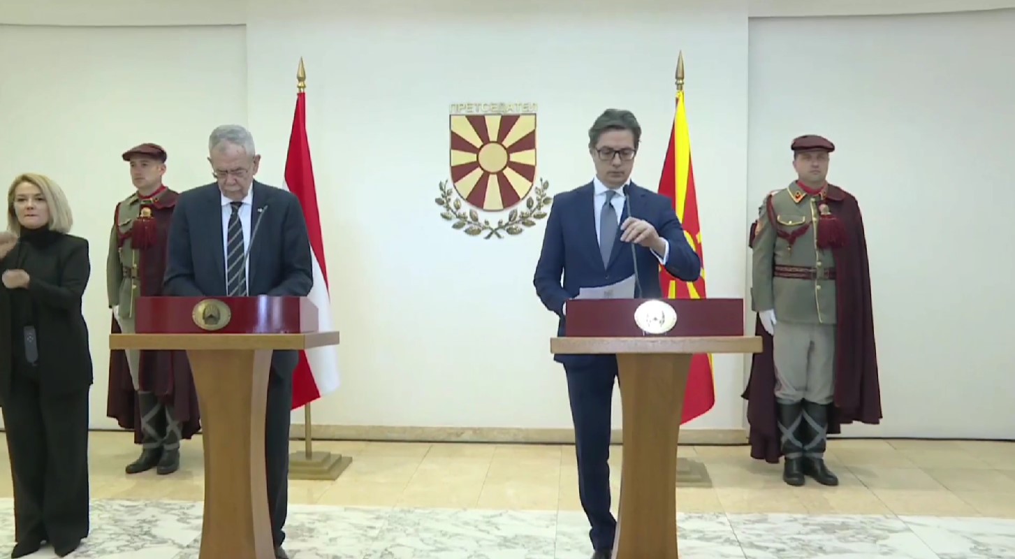 „Немојте да ја изгубите целта од вид, ние сме ваш сигурен партнер на патот кон ЕУ“, порача австрискиот претседател
