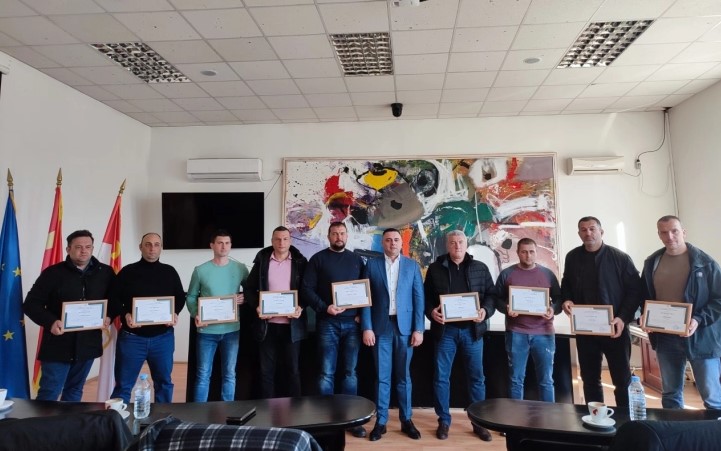 Награда од по 30 илјади денари за пожарникарите кои помагаа по земјотресот во Турција