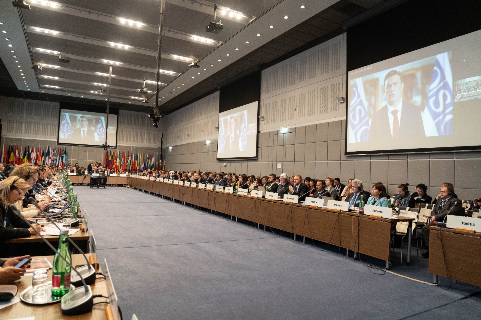 Османи повика на лидерство во регионот на ОБСЕ во борбата против трговијата со луѓе