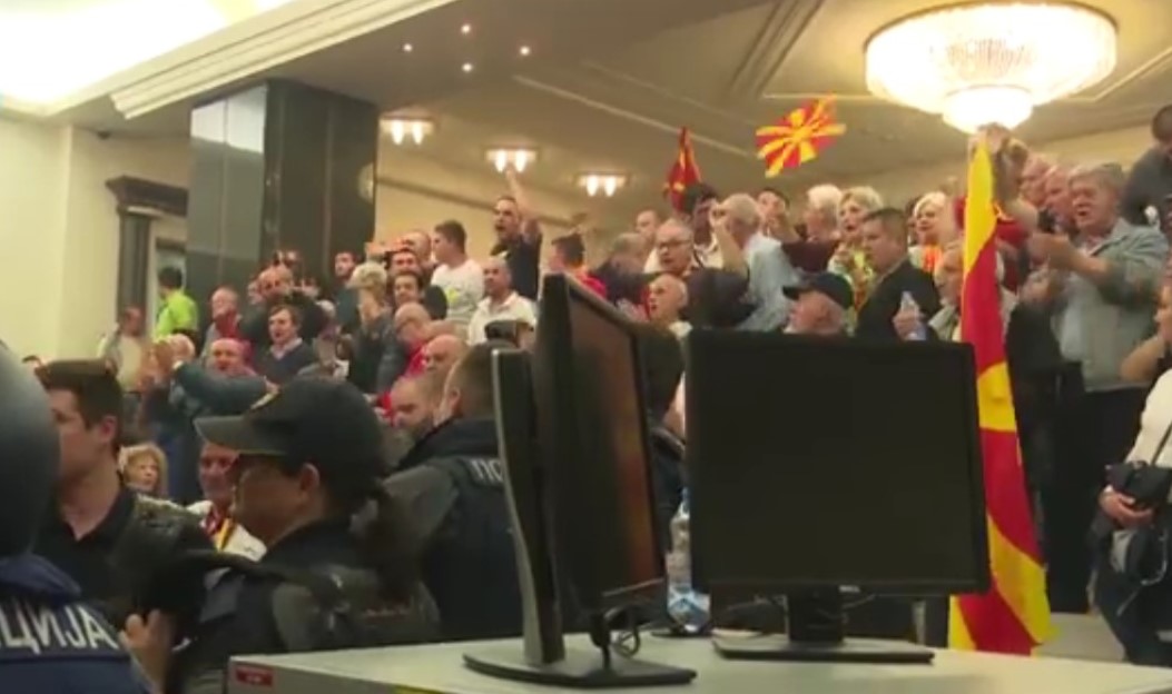 8 години од „Крвавиот четврток“: Насилниците зад решетки, организаторите сè уште слободни
