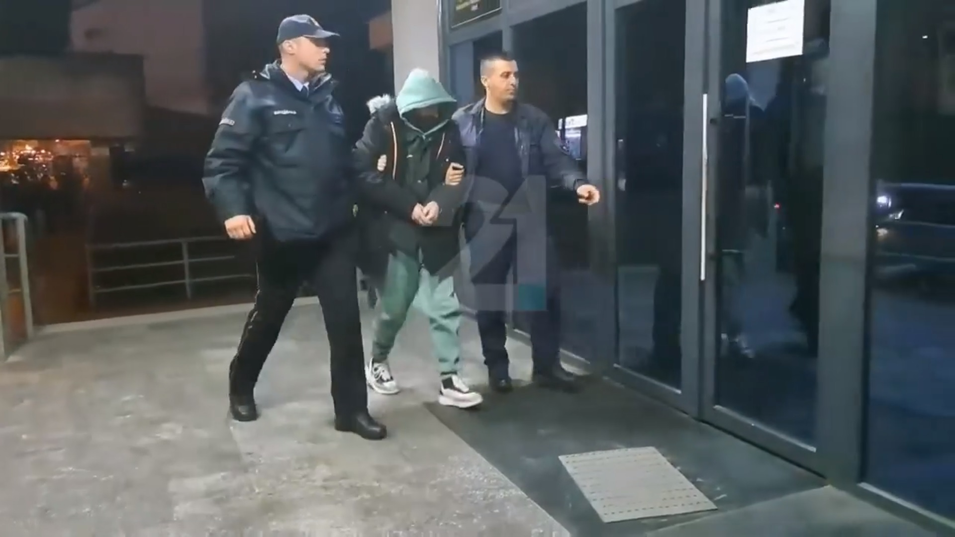 ВИДЕО: Анестезиологот од Тетово донесен во суд, се чека одлука за притвор!