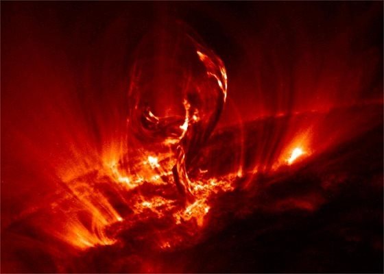 Дали ни претстојат геомагнетни бури за време на Страсната седмица?