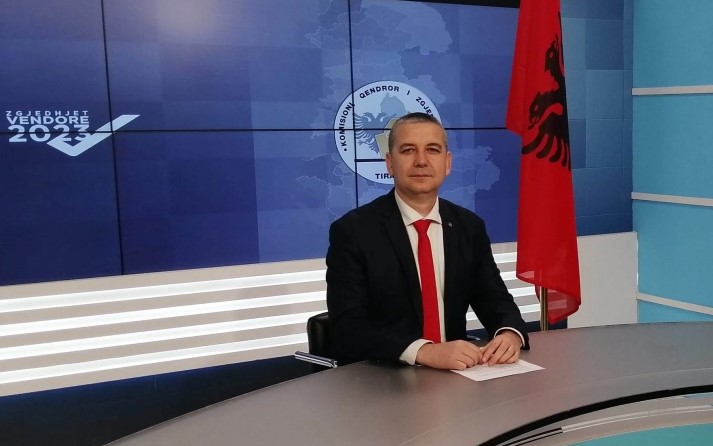 Стерјовски ги повика Македонците масовно да излезат на гласање