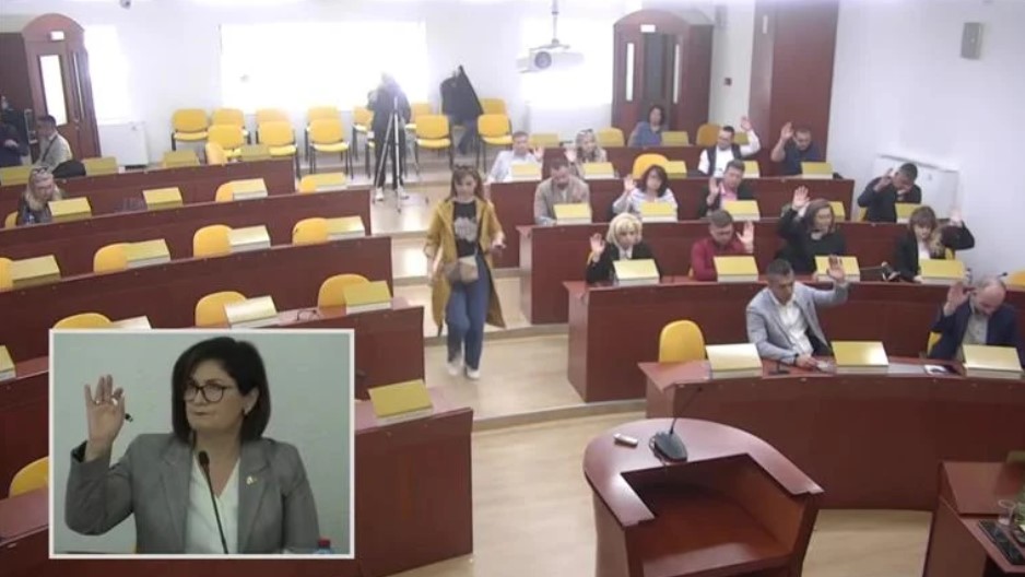 Општина Битола ќе даде по 10.000 денари на семејствата на осудените за 27 април – СДСМ прашува: За ова ли се задолжувањата на општините?