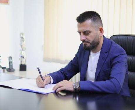 Директорот на „Паркови и заленило“ си поднесе оставка – „здравјето е поважно од секоја функција“