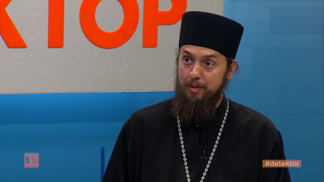 Отец Јаков: Трансродовите лица можеби имаат здравствени проблеми – треба да им се помогне
