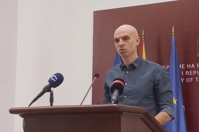 Крмов: Мицкоски и Гаши ги прекршија собраниските процедури уште на втора седница
