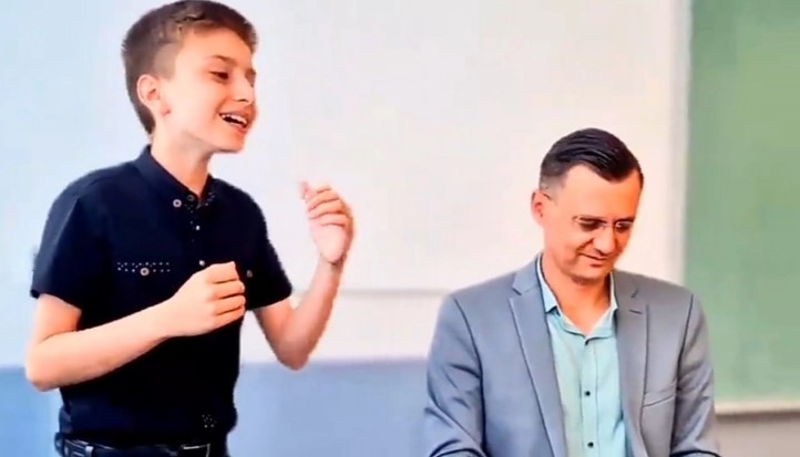Талентираниот босански „славеј” Ајдин Османовиќ на прв настап во Северна Македонија