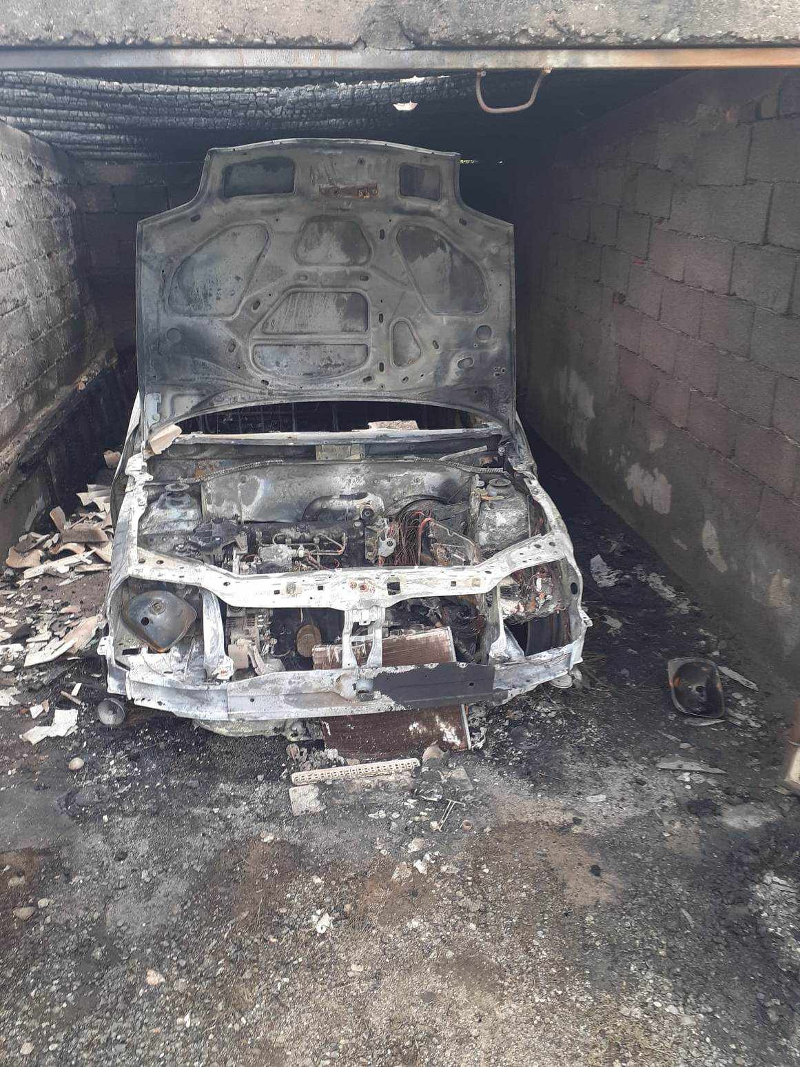 Пеплосан автомобил на командир од затворот „Идризово“