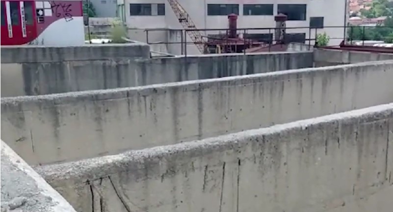 Младо момче од Белград падна во 8-метарска бетонска дупка, пожарникарите итно излегоа на терен
