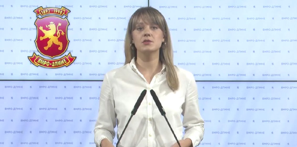 Митева: Апсењето на Тодоровиќ очаен обид за дефокус на власта