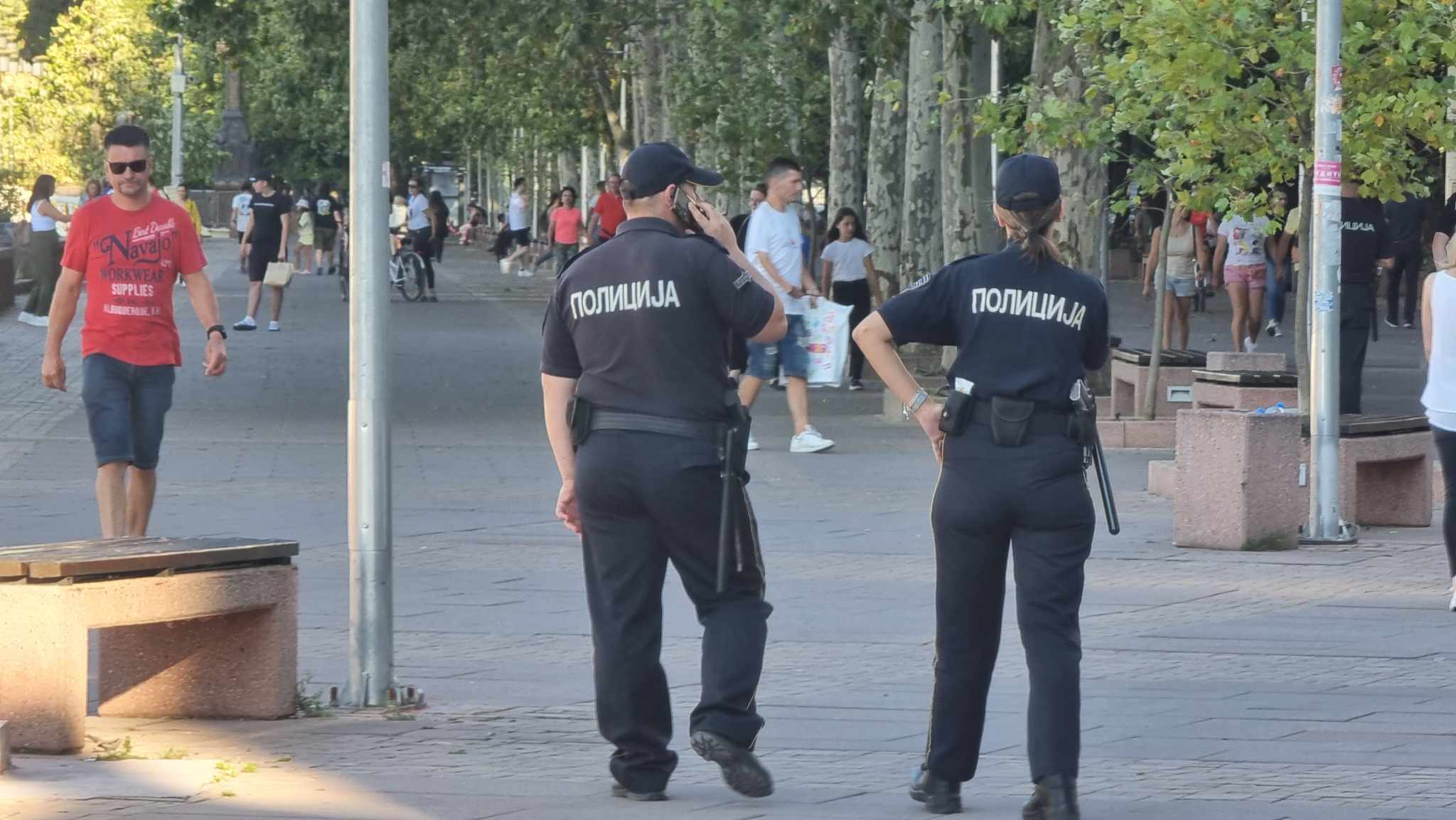 ФОТО Врие од полиција низ Скопје пред натпреварот Шкупи-Левски