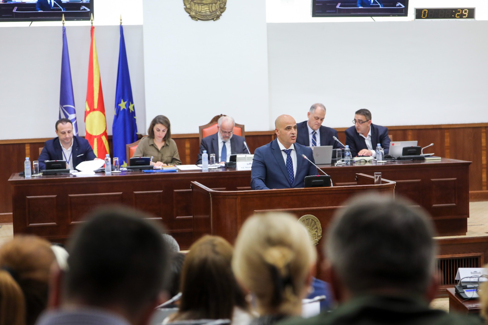 Ковачевски: Се задржува примарната уставотворност и се гарантира посебноста на македонскиот народ