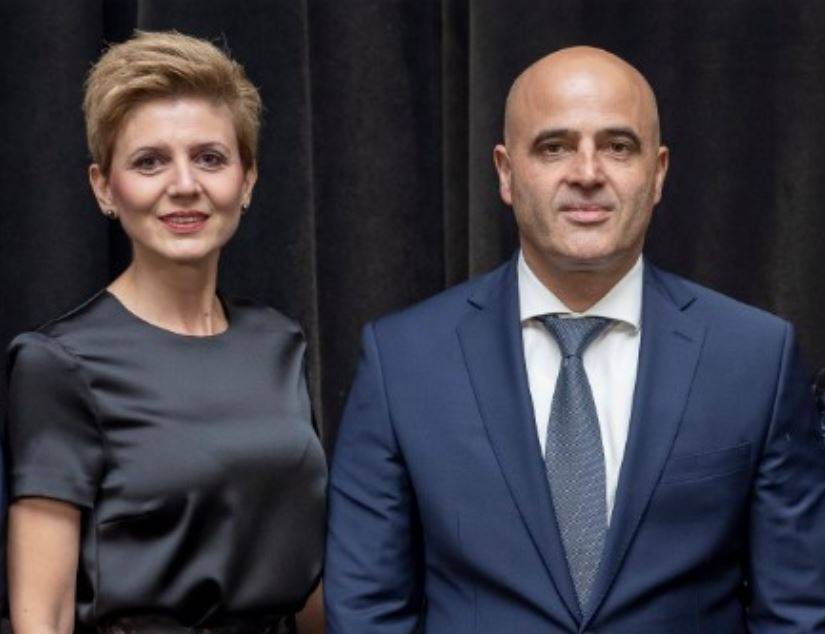 Премиерот и сопругата пристигнаа во Литванија, Ковачевска ќе се сретне и со сопругата на Зеленски