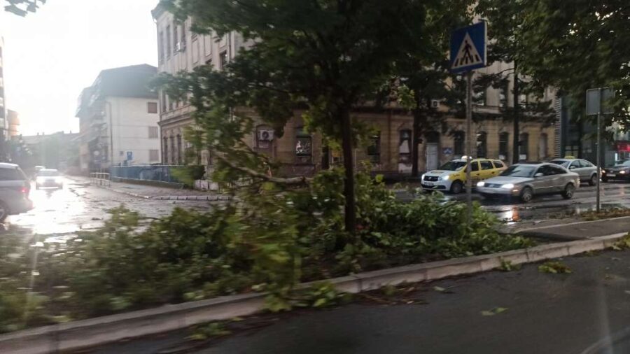 Водечкиот хрватски климатолог за торнада и урагани: „Ризикот не треба да се игнорира…“