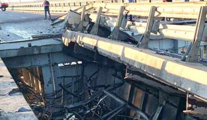 Зошто мостот на Крим е толку важен за Русија?