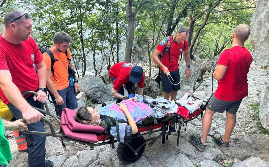 Национален парк Пакленица: „Жената почнала да се пораѓа во тоалет, не ни знаела дека е бремена“