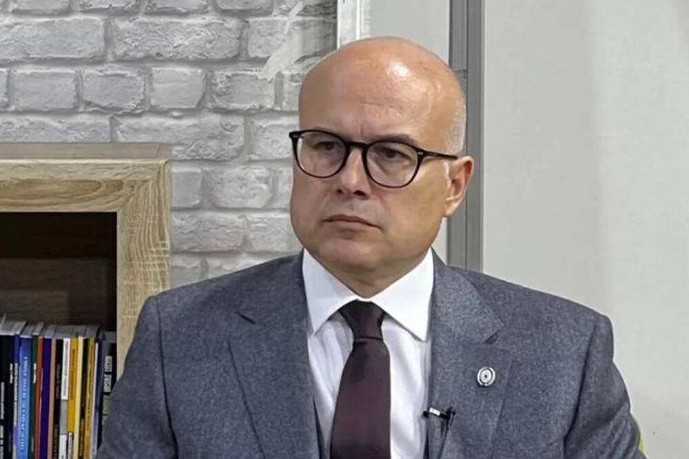 Вучевиќ му врати на Османи: Нашата поддршката за земјите-членки на ОН е безусловна, но не можеме да пофалиме ничие непочитување!