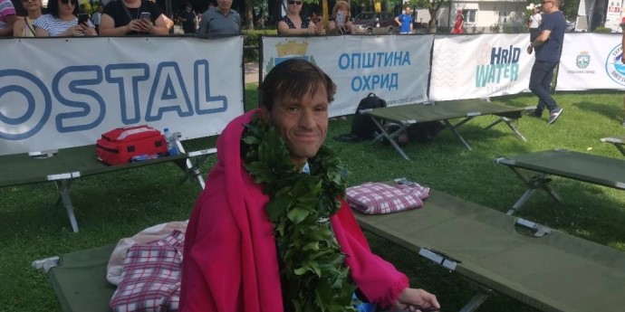 Италијанецот Алесио Окипинти победник на Охридскиот пливачки маратон, французинката Каролин Жуис најдобра кај жените
