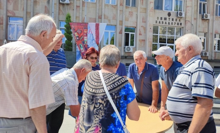 И пензионерите од Кавадарци излегоа на протест за зголемување на пензиите