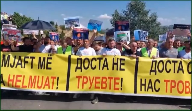 „ДОСТА НЕ ТРУЕВТЕ“: Граѓаните се кренаа против Дрисла!
