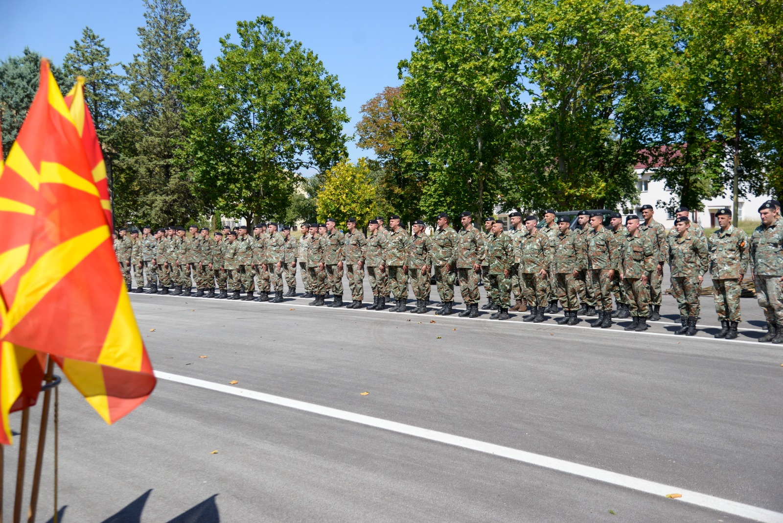 Петровска до припадниците на Армијата кои се подготвени да заминат во Словенија: словенечкиот народ има потреба од вас и вашата професионалност, дајте сè од себе и помогнете на нашиот сојузник