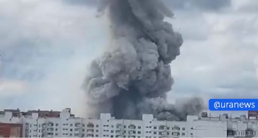 ВИДЕО Силна експлозија во Москва, црн чад и паника меѓу населението, во тек е евакуација