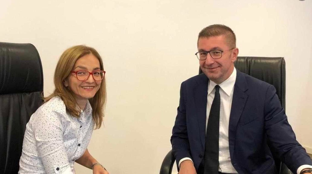 Мицкоски за средбата со Јанкуловска: Пораката е дека никој не е заборавен, таа е жртва на една силна политичка тортура