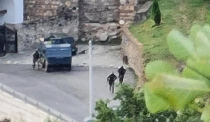 Македонските државјани затекнати во Косово успешно вратени во Македонија
