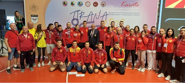 Девет медали за македонските каратисти на Балканијадата во Тирана
