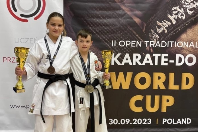 Две златни и еден бронзен медал за Филип и Камелија Недев