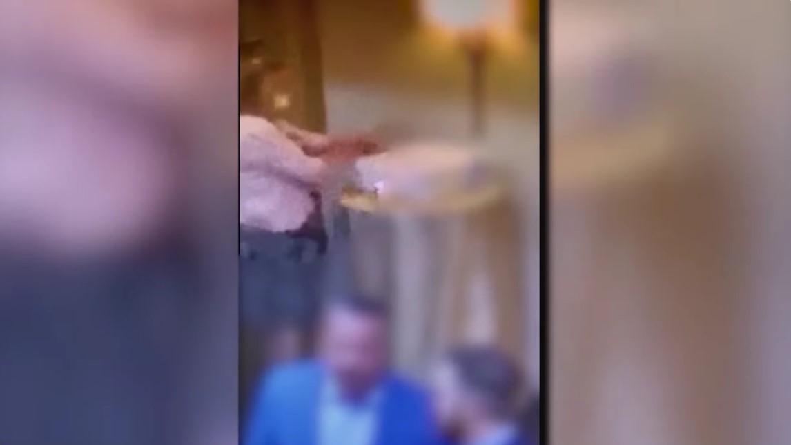 ВИДЕО Уапсена жената која „упаѓала“ на свадби: Јадела, пиела и си земала подароци
