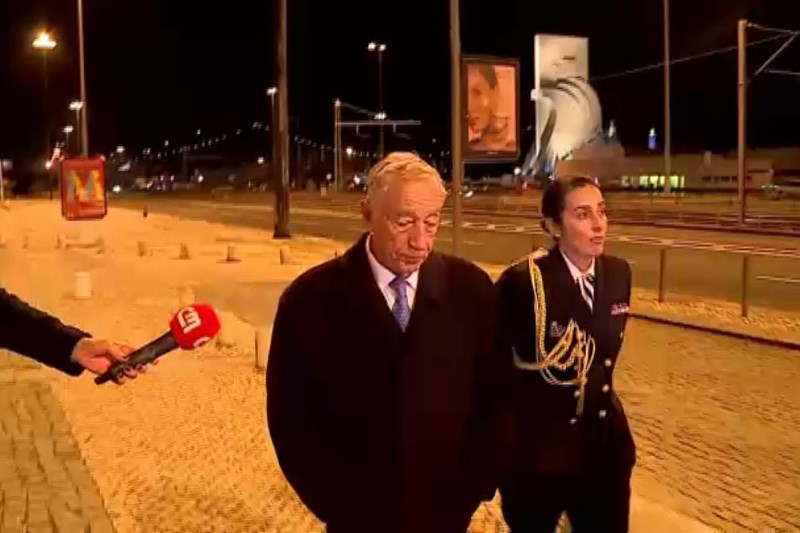 Португалскиот премиер поднесе оставка поради корупција во владата, распишани се нови избори