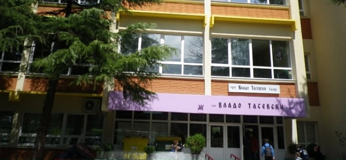 Негативни резултатите по појавата на салмонела кај основци во Карпош, ДЗСИ ќе ги отвори кујните во шест училишта