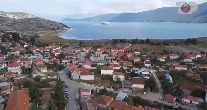 Истражувачка сторија: Бугарија со закани, притисоци и поткуп во обид за асимилација на македонската заедница во Албанија