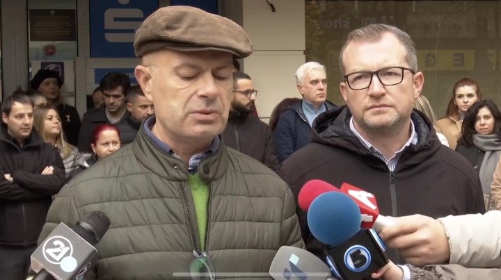 Протест на вработените во Народниот правобранител – незадоволни од платите и статусот кој го имаат како службеници